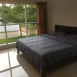 2 Bed Villa 15 Min Walk To Beach