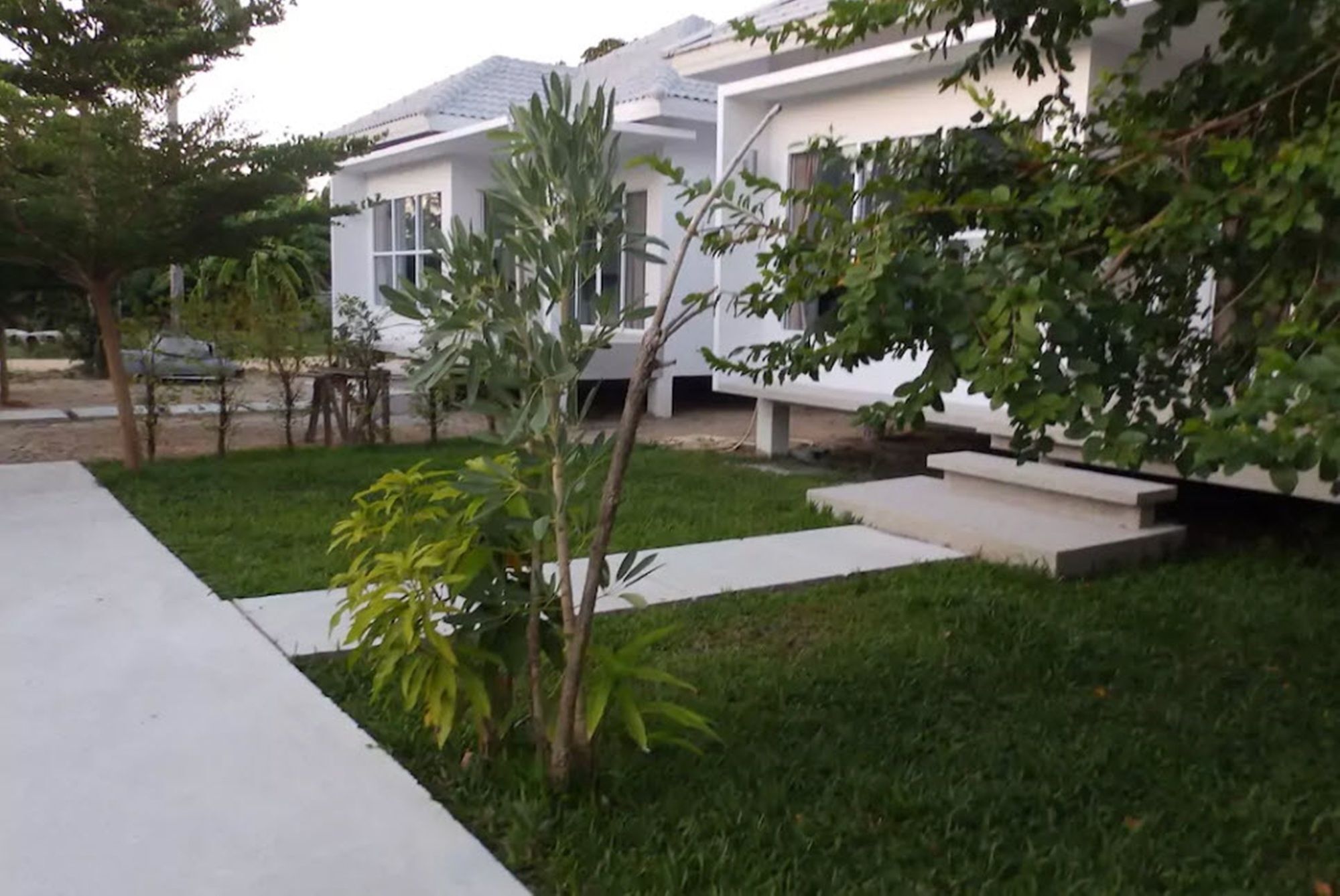 Villa 2 Bed 15 Min Walk To